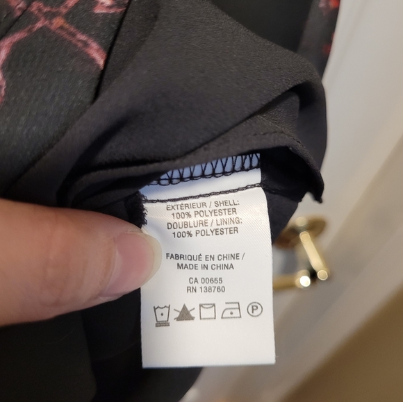 Reitmans black and burgundy summer dress, size Medium - Picture 7 of 7